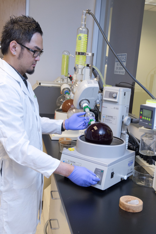 ShakleeLab_RibbonCutting_063