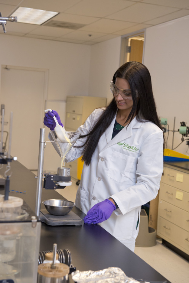 ShakleeLab_RibbonCutting_107